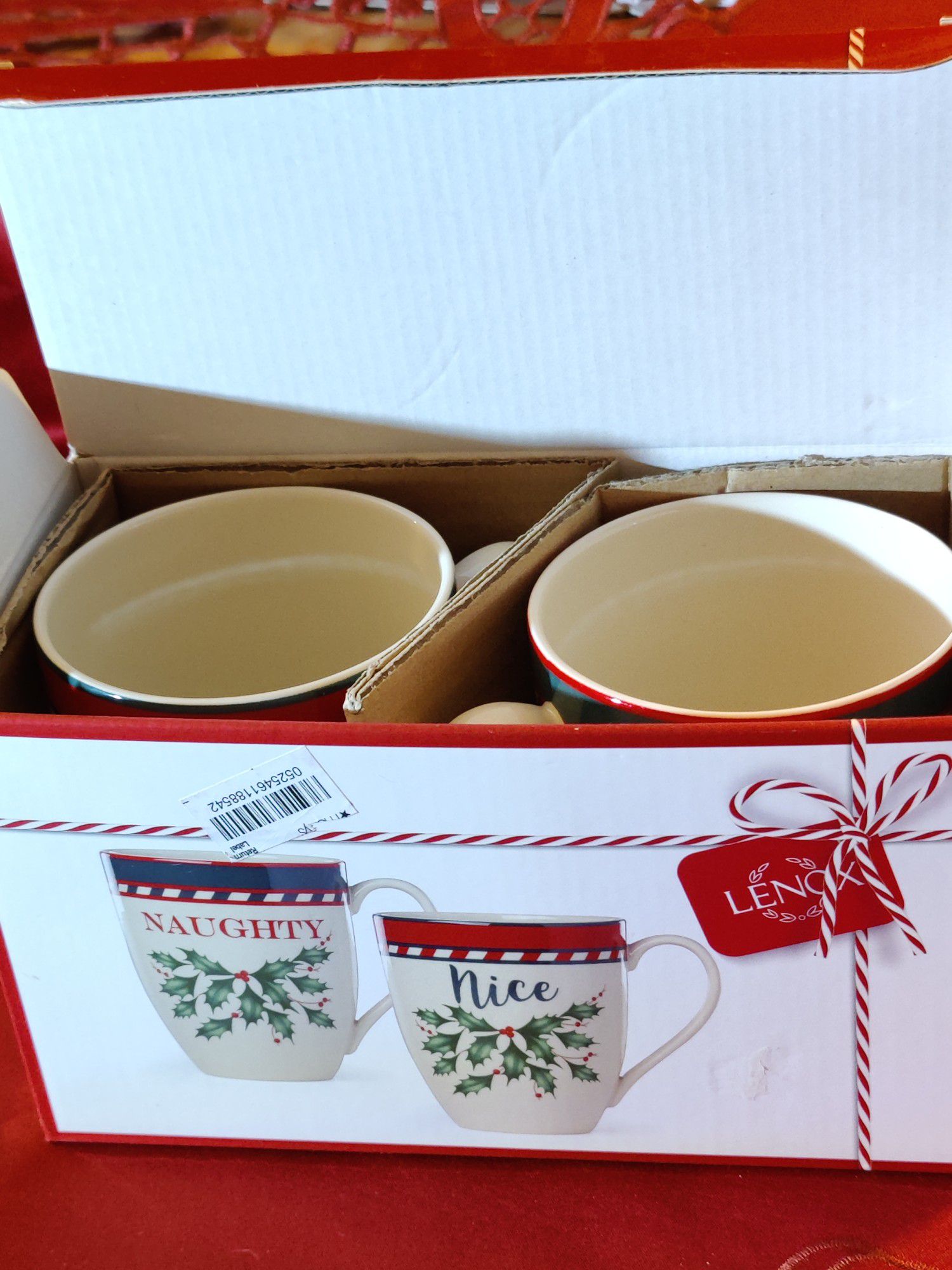 Lenox Holiday Mug Set w/Orig. Box