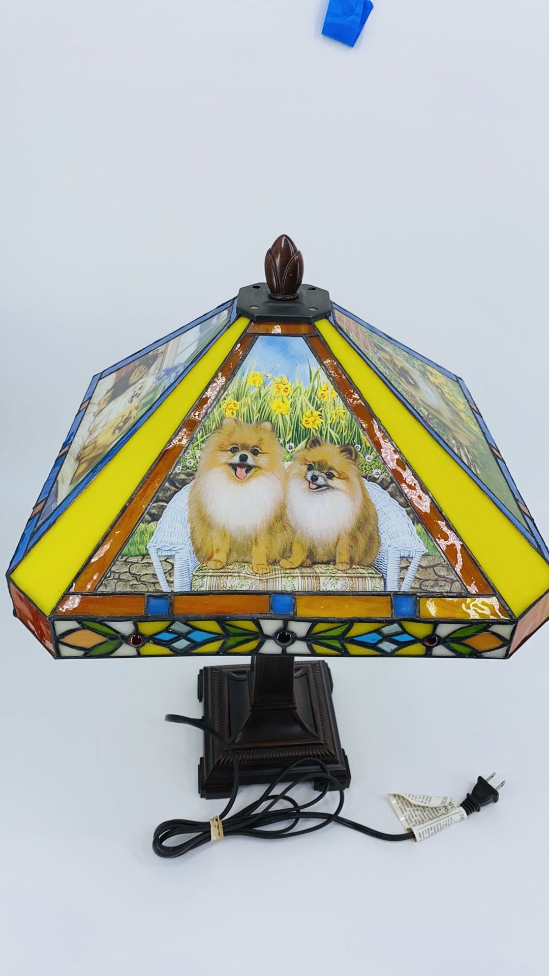 Danbury Mint Pomeranian Stained Glass Lamp RARE