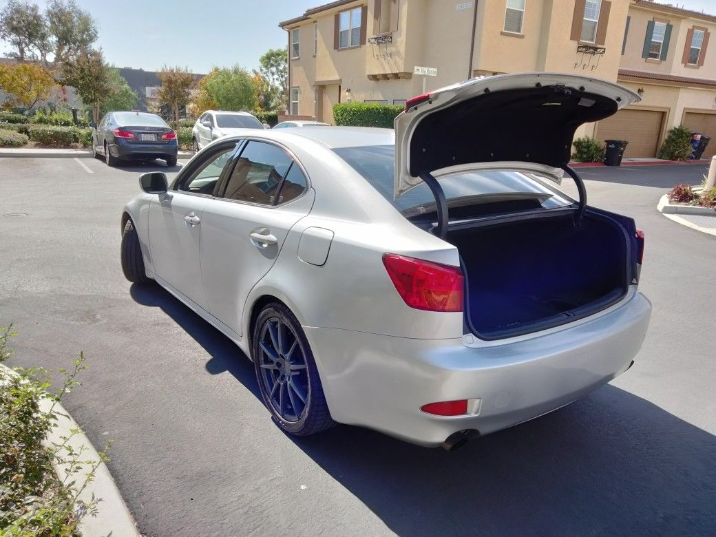 07 Lexus Is250