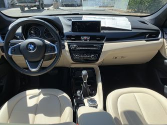 2016 BMW X1 Thumbnail