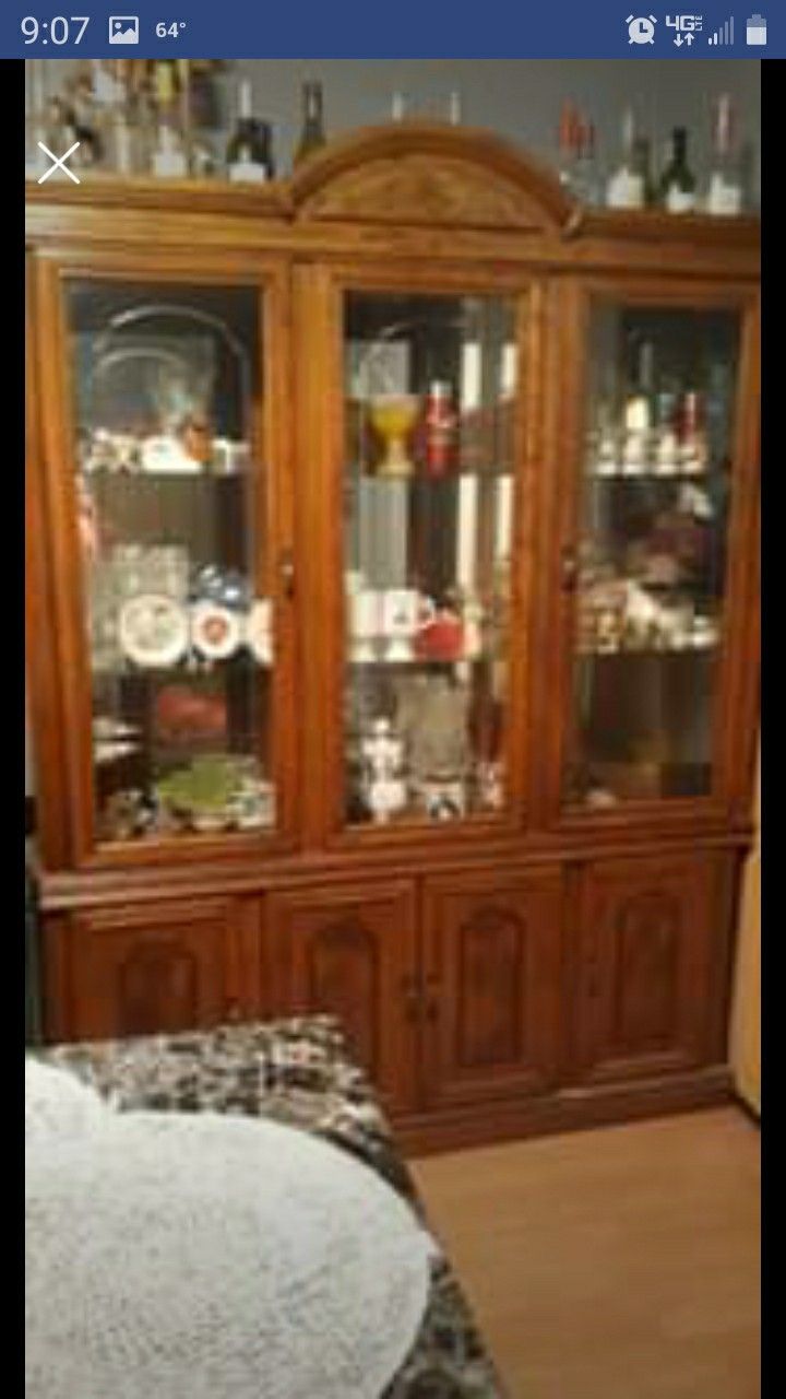 Oak China hutch