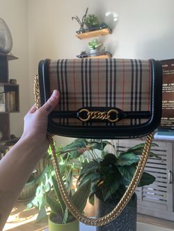 Authentic Burberry Crossbody with Gold Chain Thumbnail