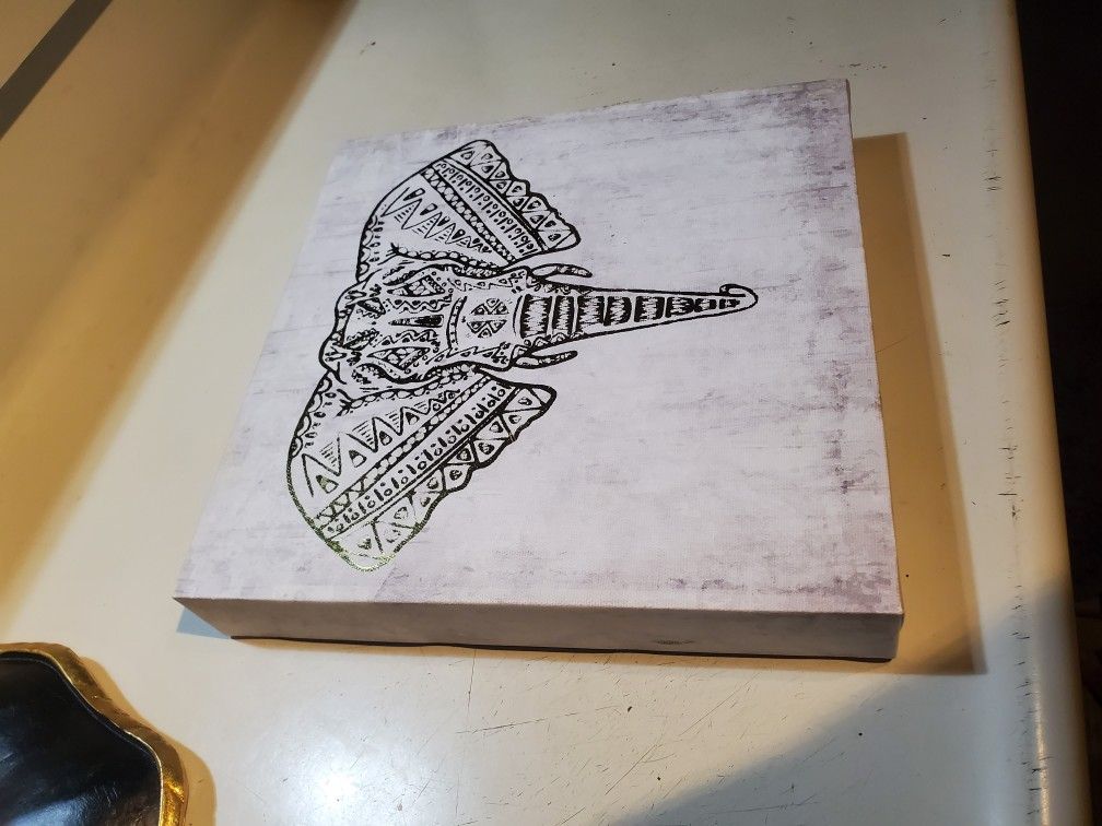 10X10 Canvas Gold Elephant Head
