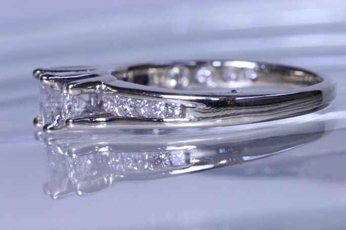 14K white gold 1.45CT diamond 3-stone Princess cut Engagement ring size 8