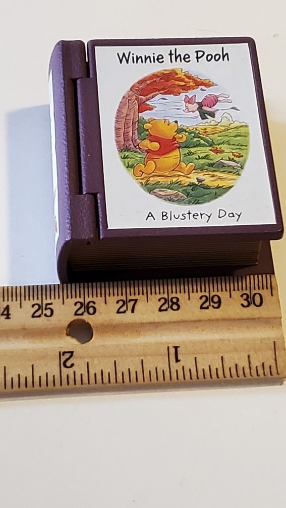 Cute@ For Minature Lovers! Winnie The Pooh Flying Piglet As A Kite! Book Shaped