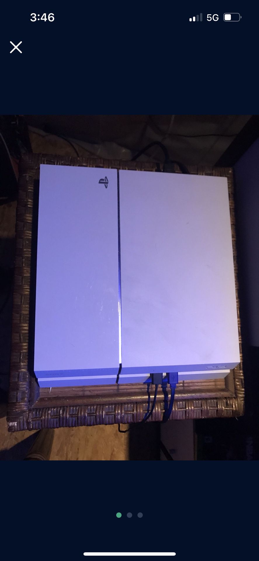 PS4 Arctic White Special Edition!!