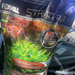 Fluval Plant and Shrimp Stratum, 17.6 lbs. Thumbnail