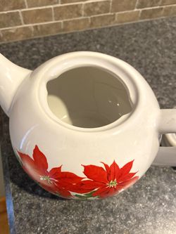 Christmas Teapot Thumbnail