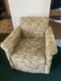$135-(firm on price)-1 Medium size lightweight butterfly chair this is A regular size chair. (used) as32 inches wide by 33 inches tall by 32 inches de Thumbnail