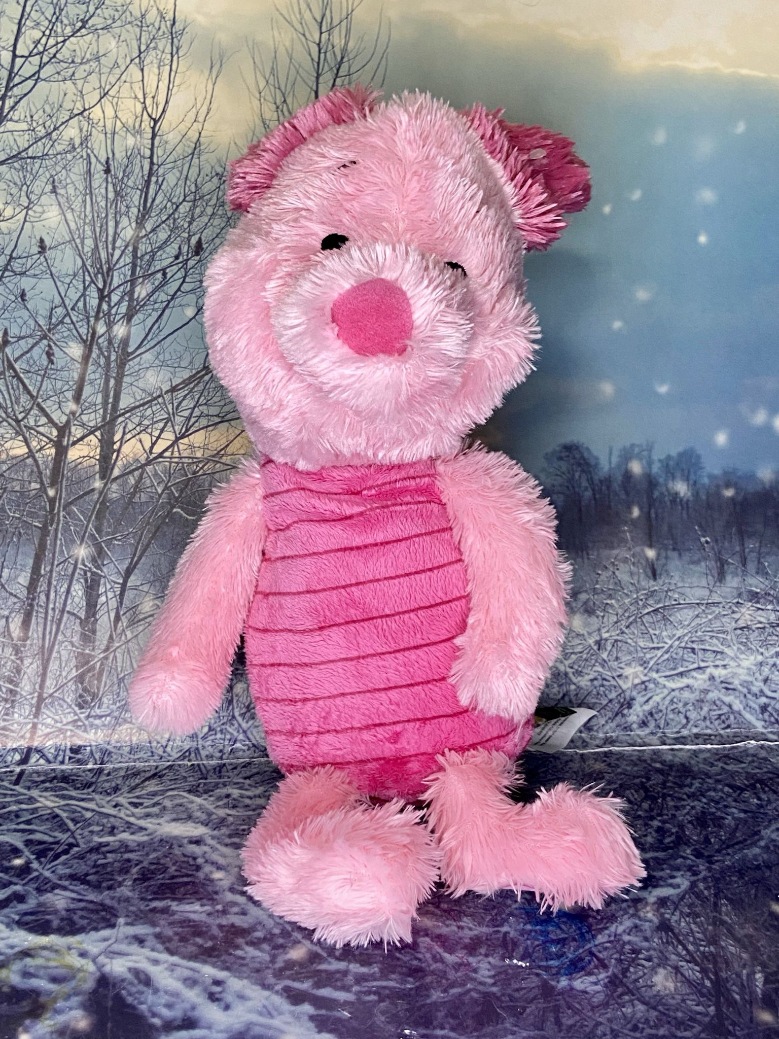 Disney Store Official Winnie The Pooh core Piglet 12" 
