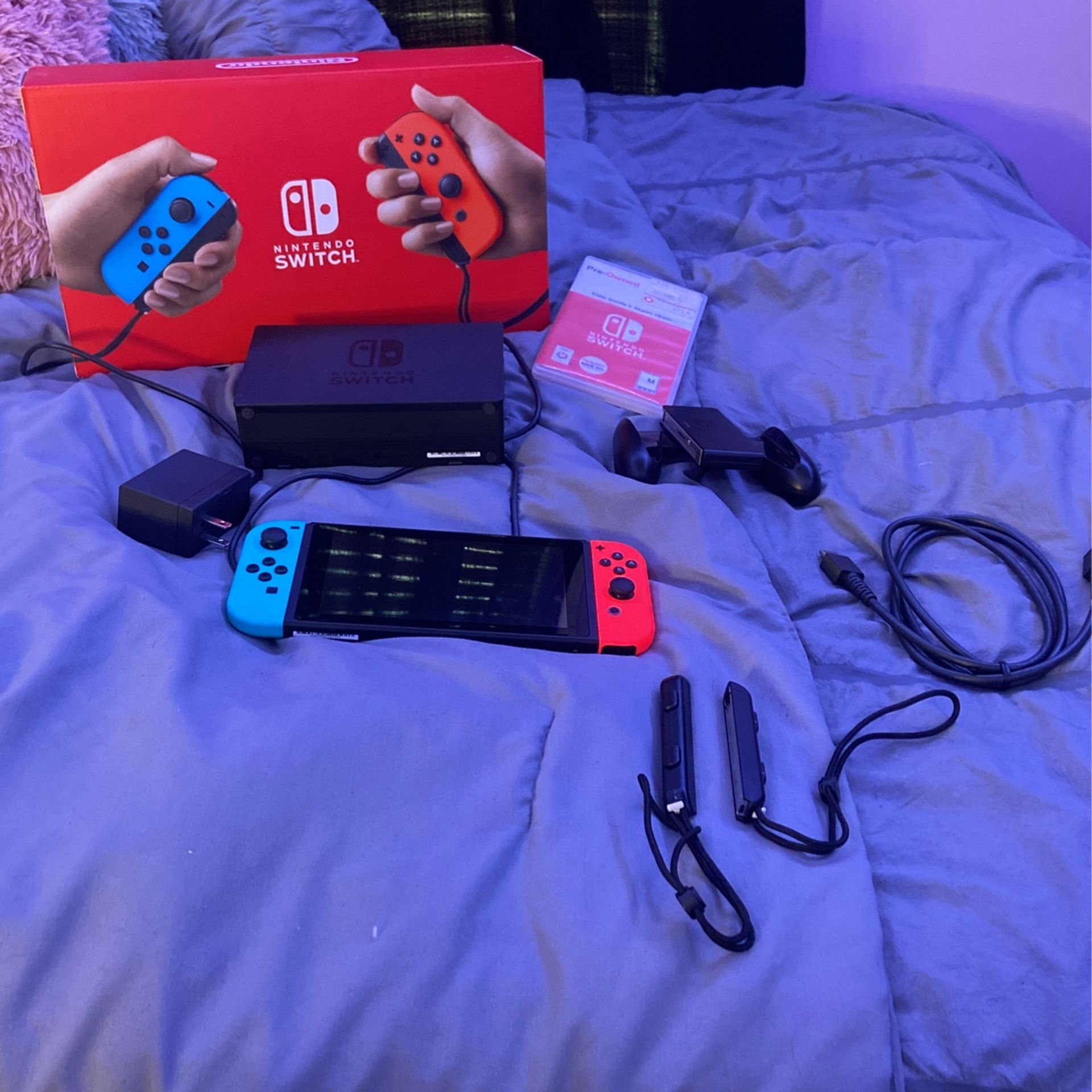 nintendo switch!!! brand new just bought it last month i just never play it!! comes with 3 games Skyrim , luigi’s mansion, and ninjaco video game
