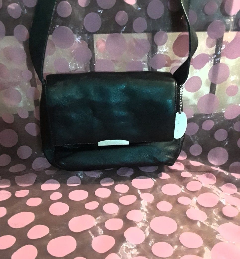 Paul & Taylor Black Genuine Leather Handbag with Built-in Wallet Compartment