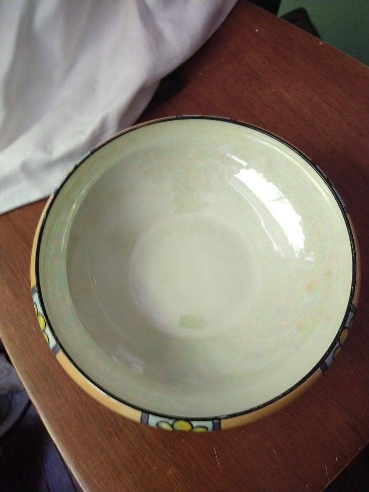 Noritake fine porcelain flower bowl paralyzed finished