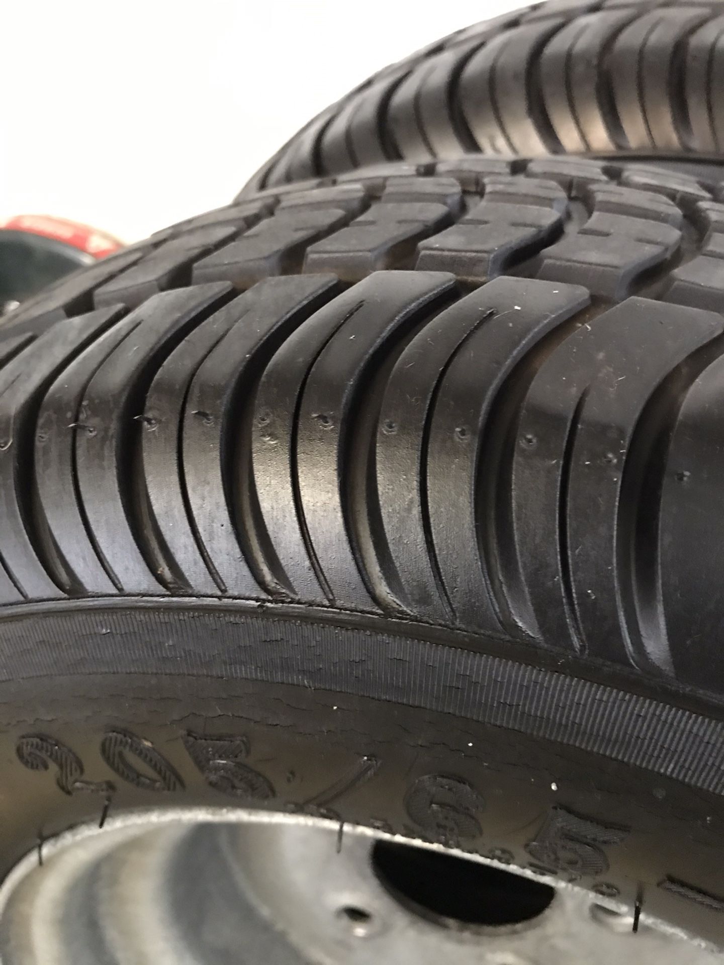 Trailer tire rims