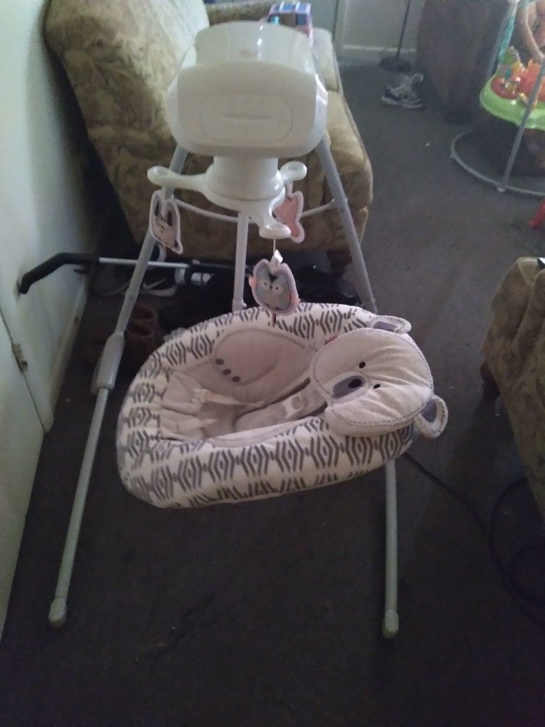 Baby Electric Fisher Price Swing