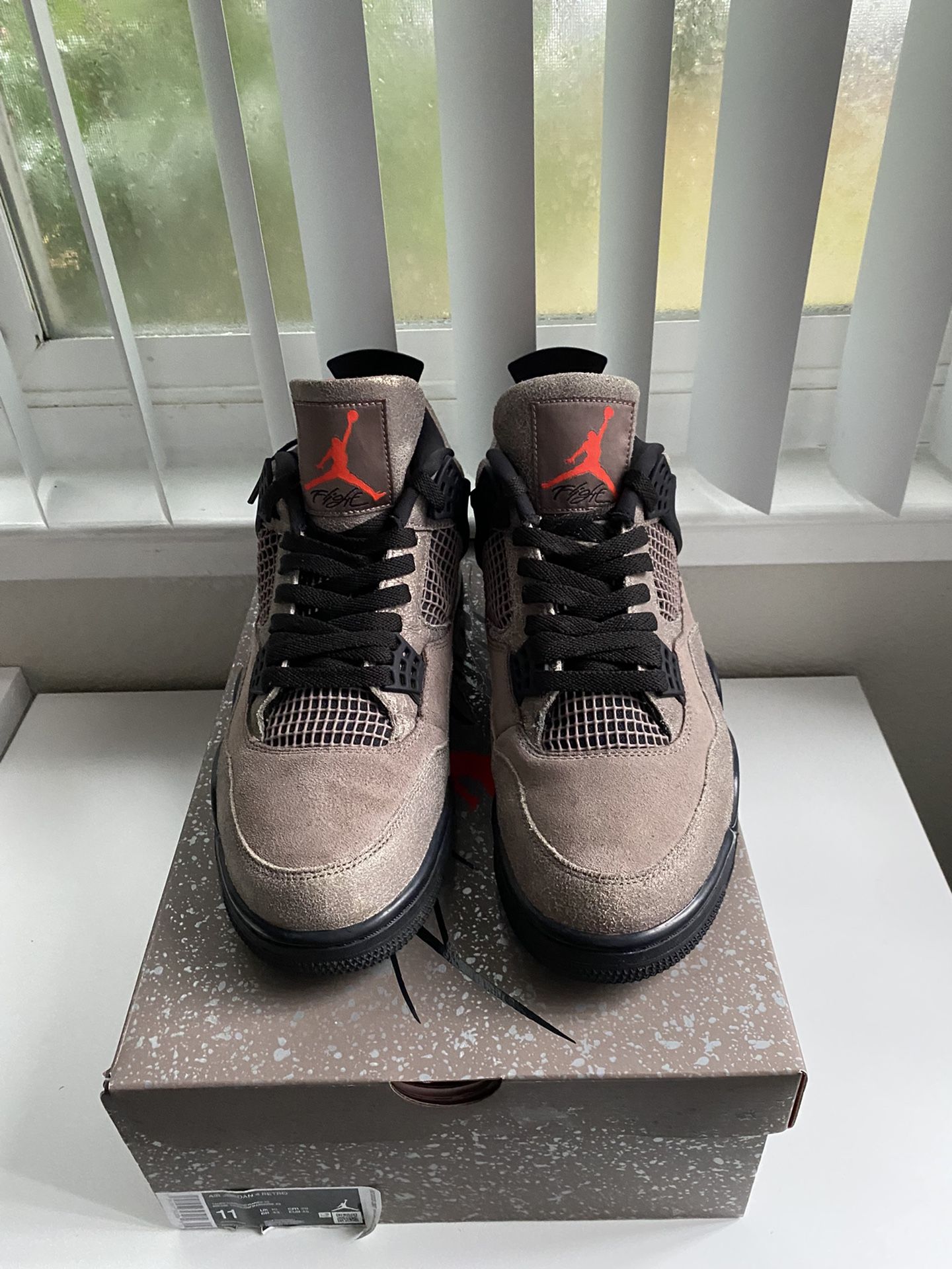 Jordan 4 Size 11