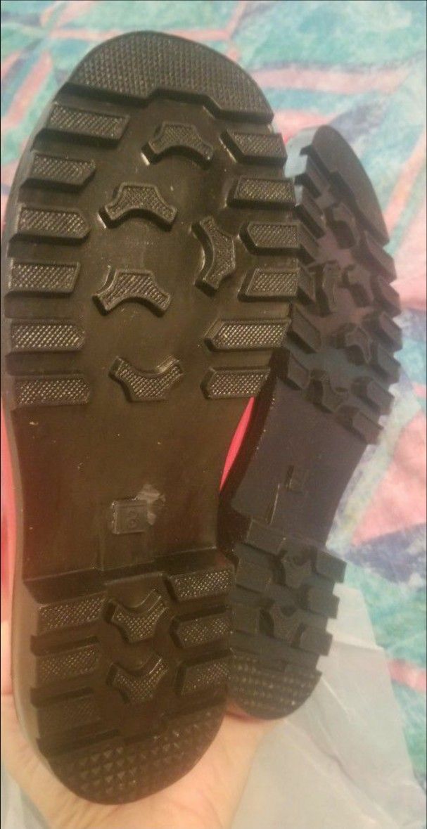 Brand New Women's Red Rain Snow Boots Size 8