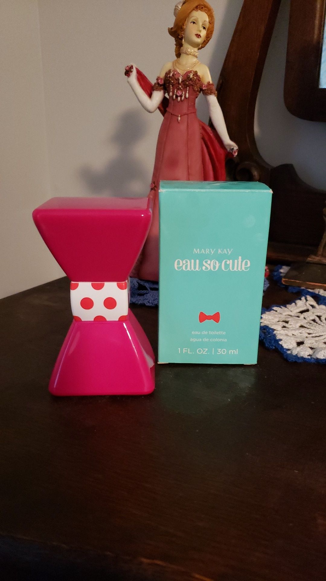 Mary Kay eau so cute