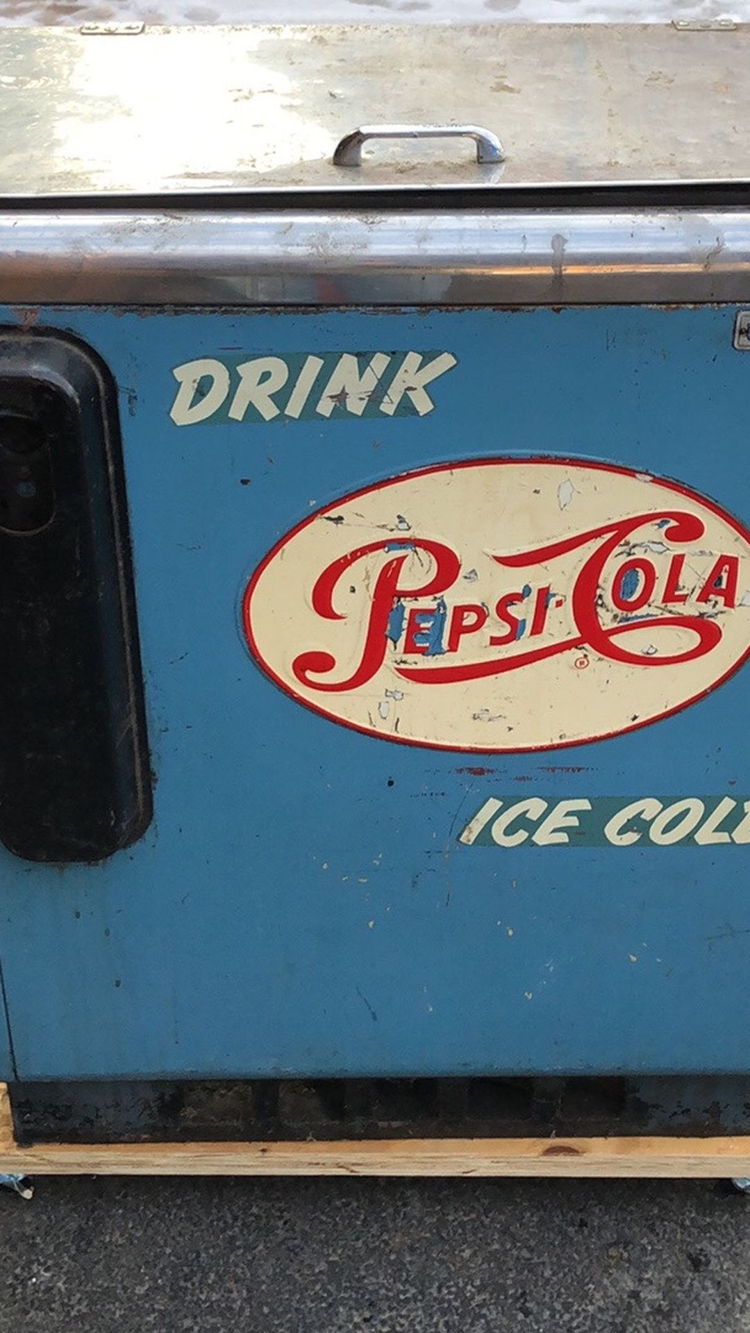 Vintage Pepsi Cooler for Sale in Lemont, IL OfferUp
