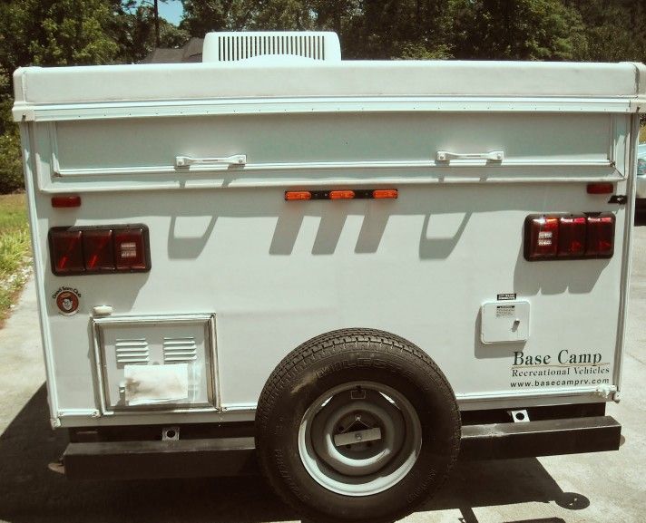 2005 Base Camp RV Twin Peaks Pop Up
