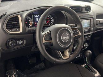 2015 Jeep Renegade Thumbnail