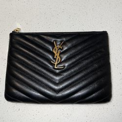 YSL SMALL POUCH/wallet. Authentic  Thumbnail
