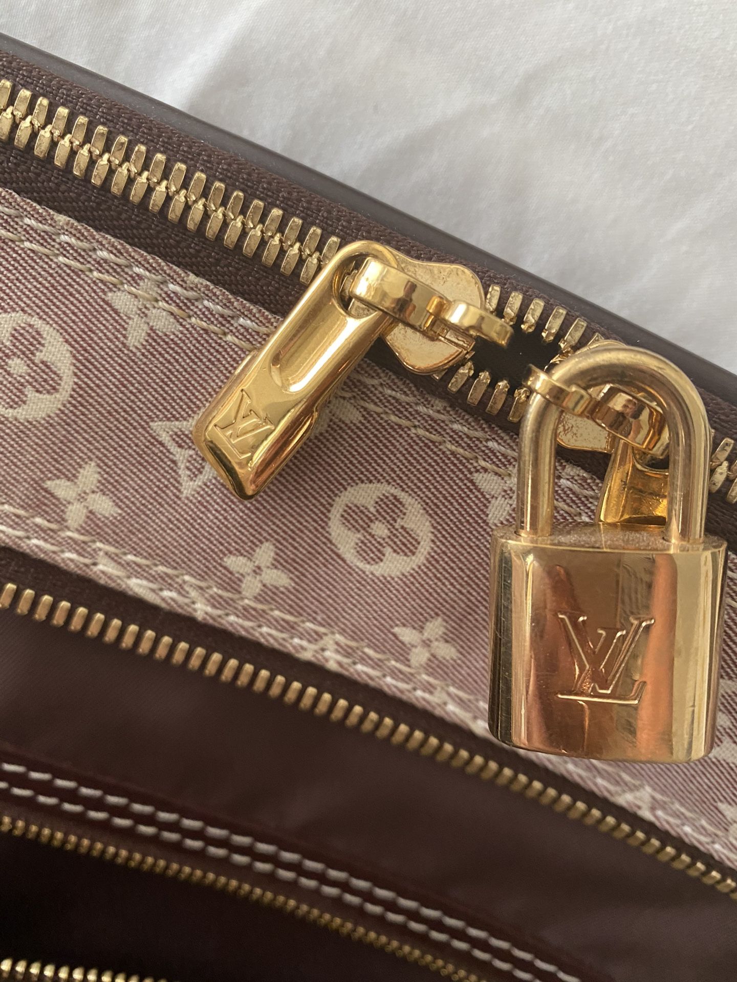 Authentic Louis Vuitton Travel Bag Set