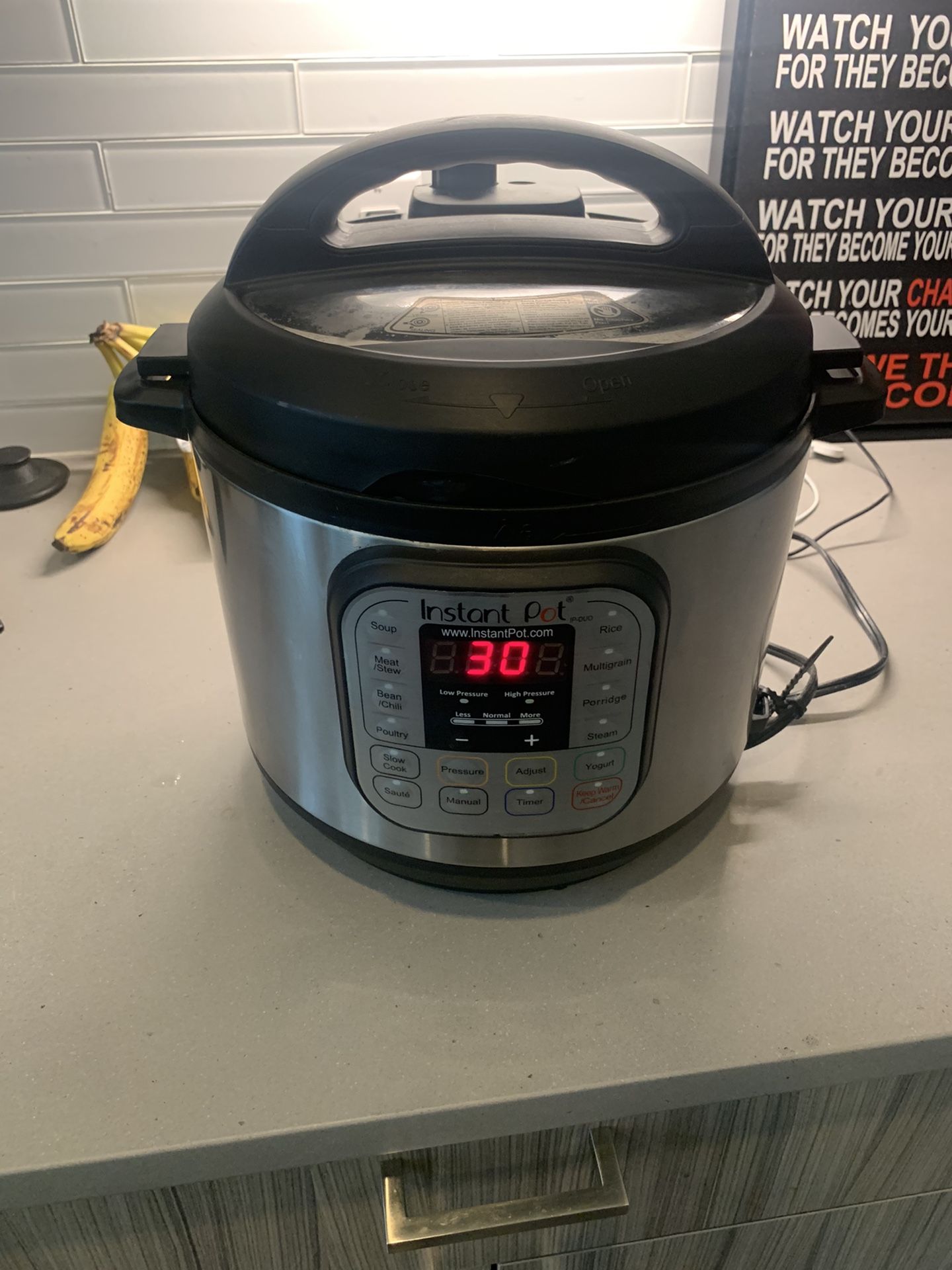 Insta Pot (6quarts)