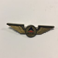 Vintage Continental & Delta Airline Pins Thumbnail