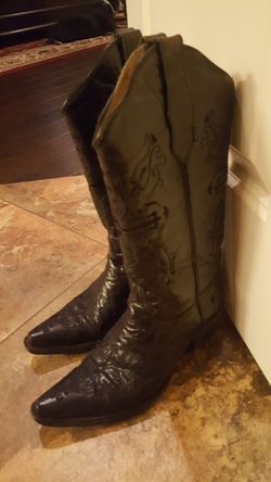 Womens western boots Thumbnail