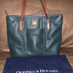 Authentic Dooney & Bourke Bag/purse With Dust Ruffle Thumbnail