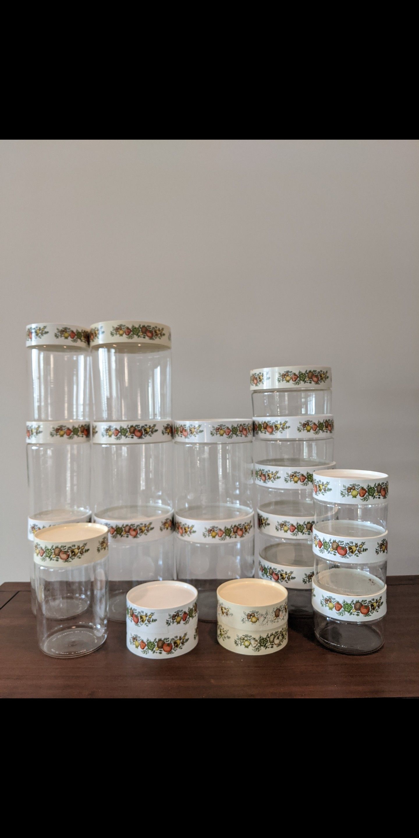 17 Piece Pyrex Glass Canisters