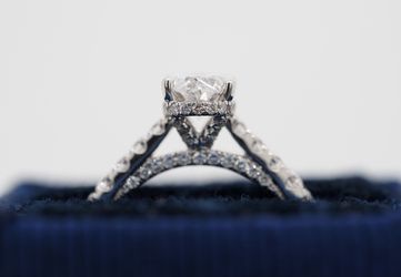 Natural Oval Halo Diamond Engagement Ring 18 Karat White Gold  Thumbnail