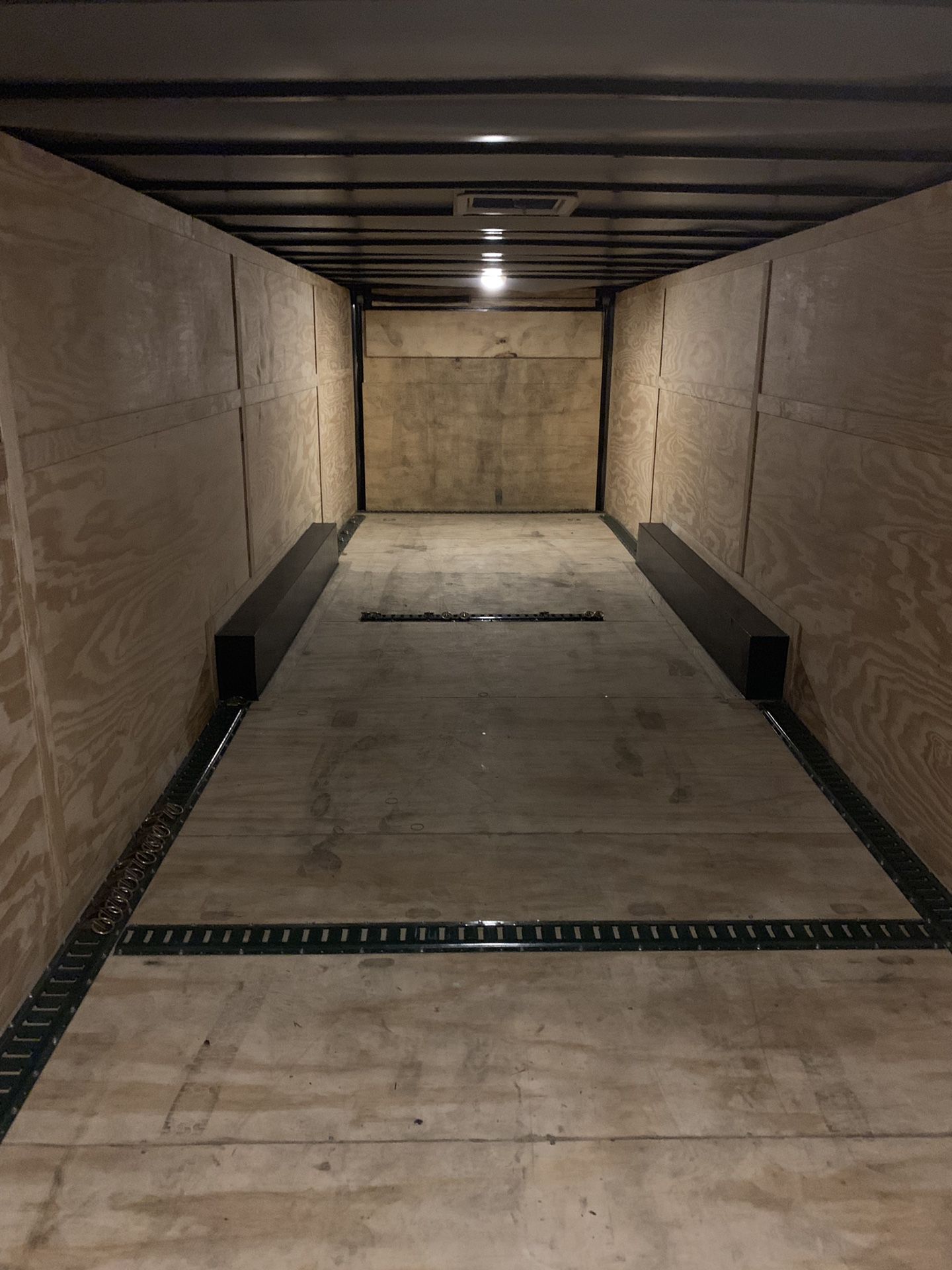 34ft enclosed trailer 2019