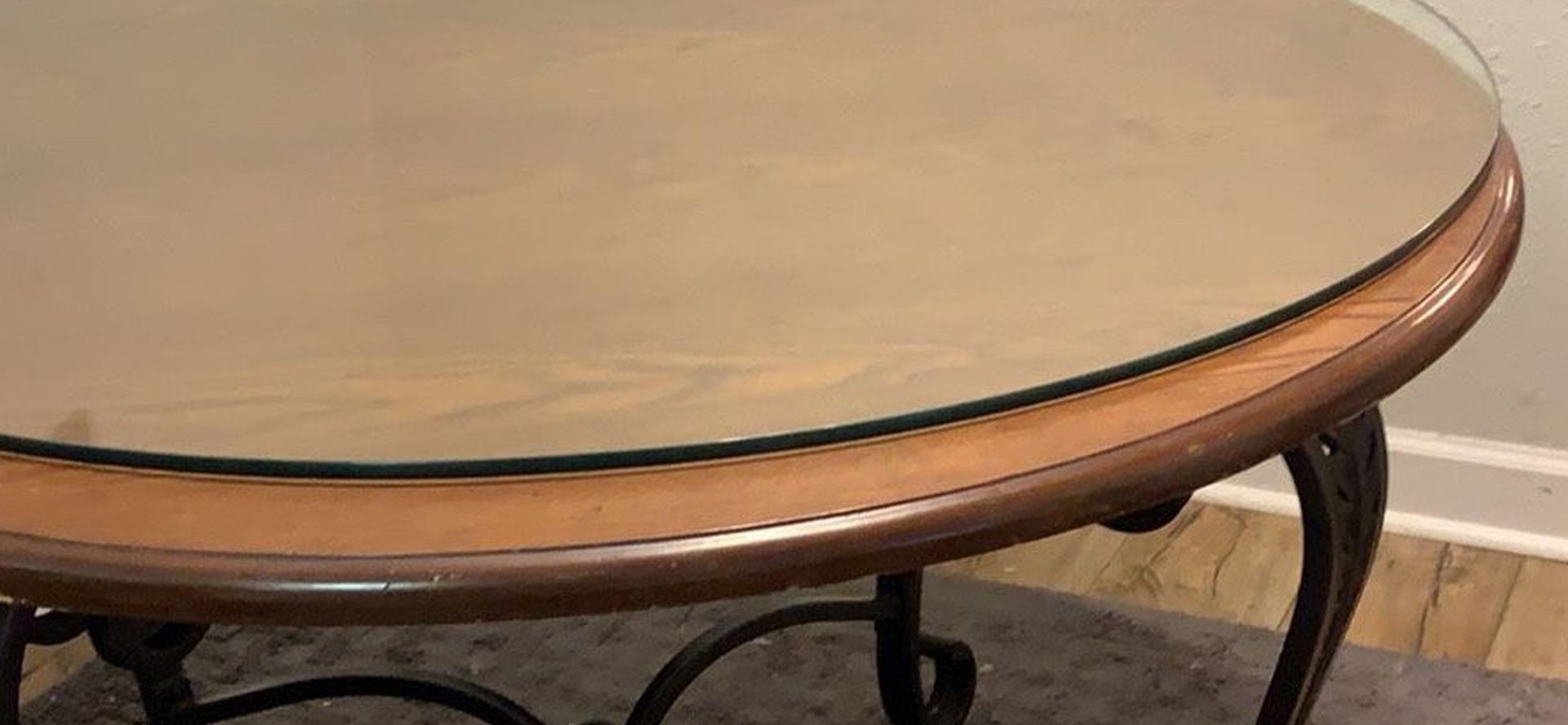 Large Iron Table With 4 Chairs