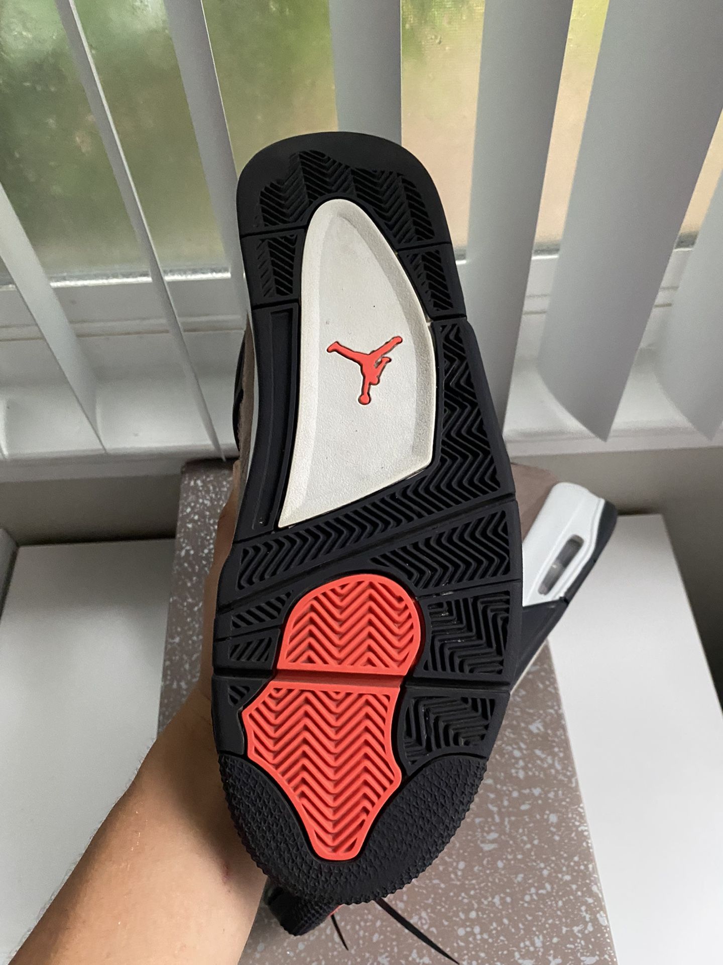 Jordan 4 Size 11