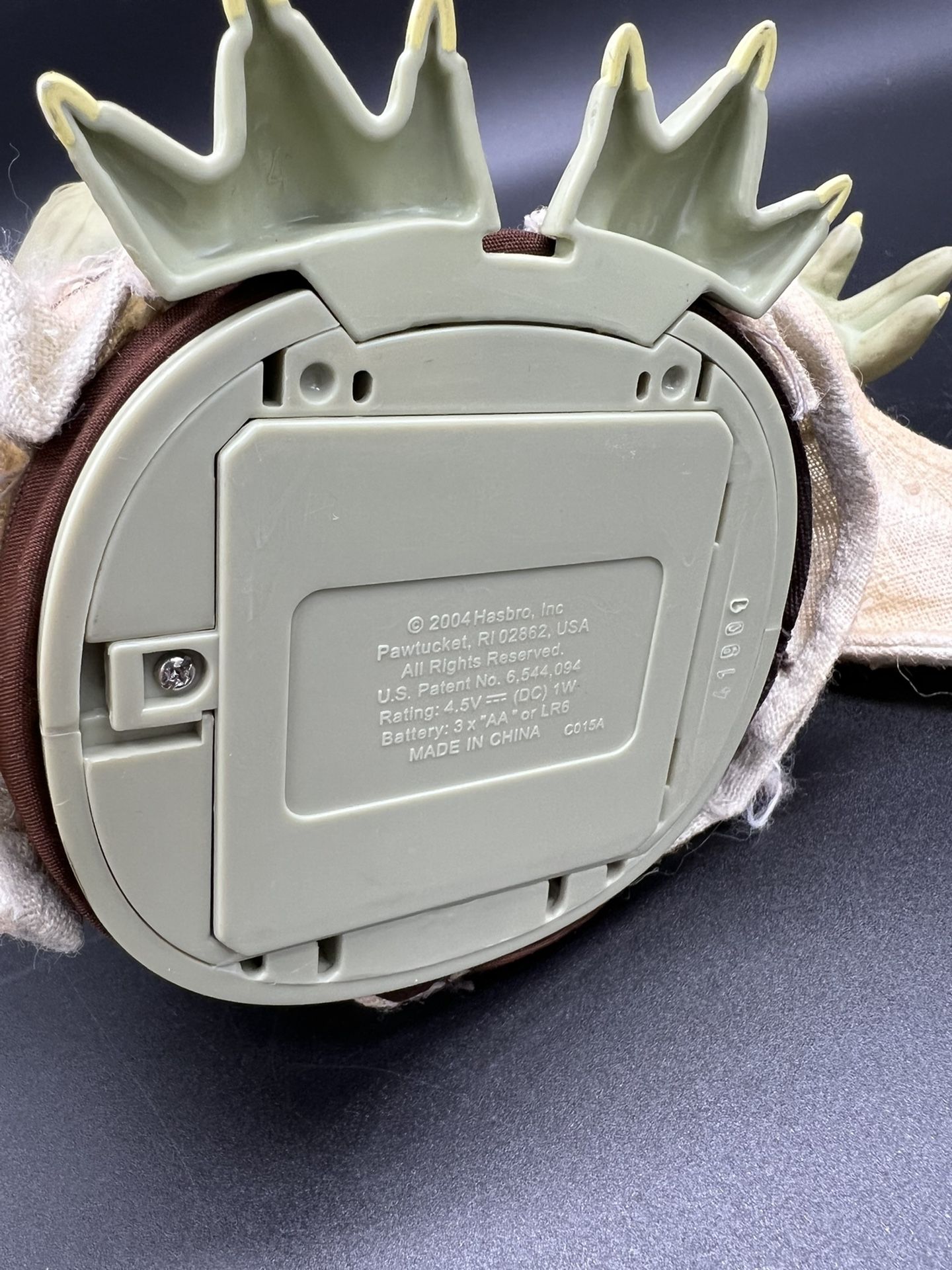 Vintage 2004 Hasbro Star Wars Yoda Ask Me Yoda