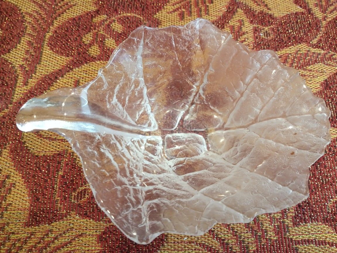 Lead Crystal Leaf Bowl Mats Janasson Glasbruk Sweden