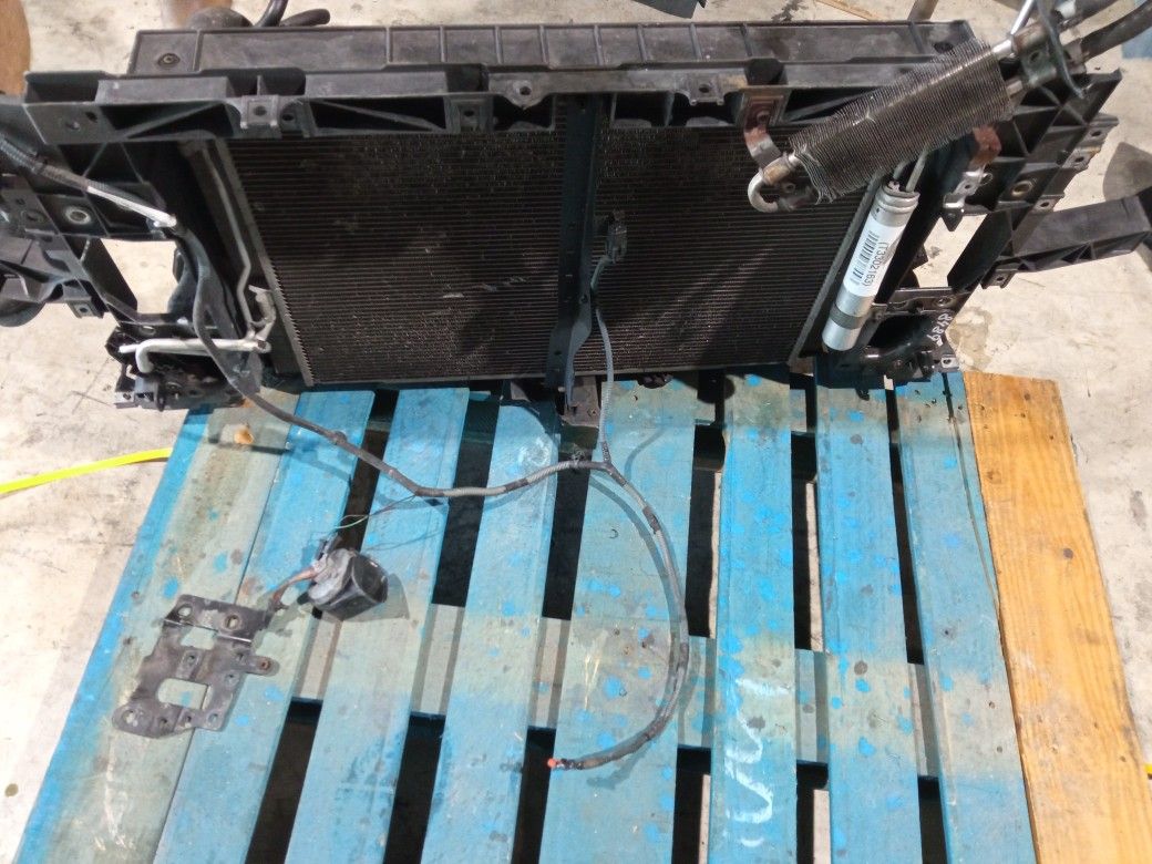 Radiator, Condenser And Fan For 2007 Infiniti G35 Stock 78489