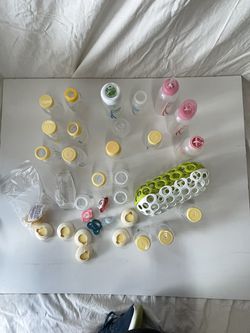 Bottles And Dishwasher Container Thumbnail