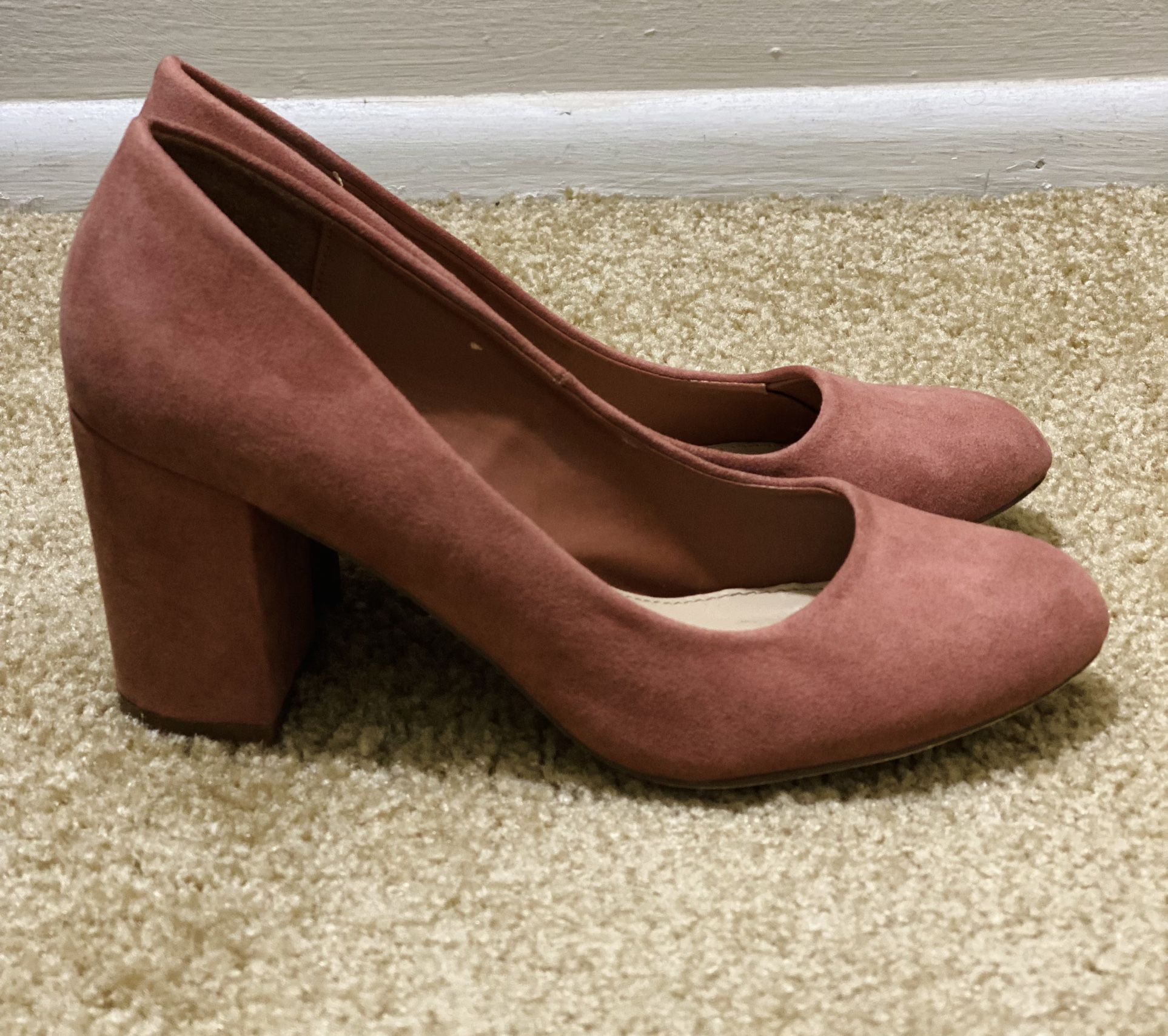 Beautiful Pink Heels US 8 