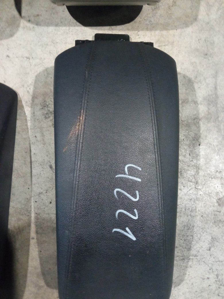 Armrest For 2013 Hyundai Sonata Stock 74221