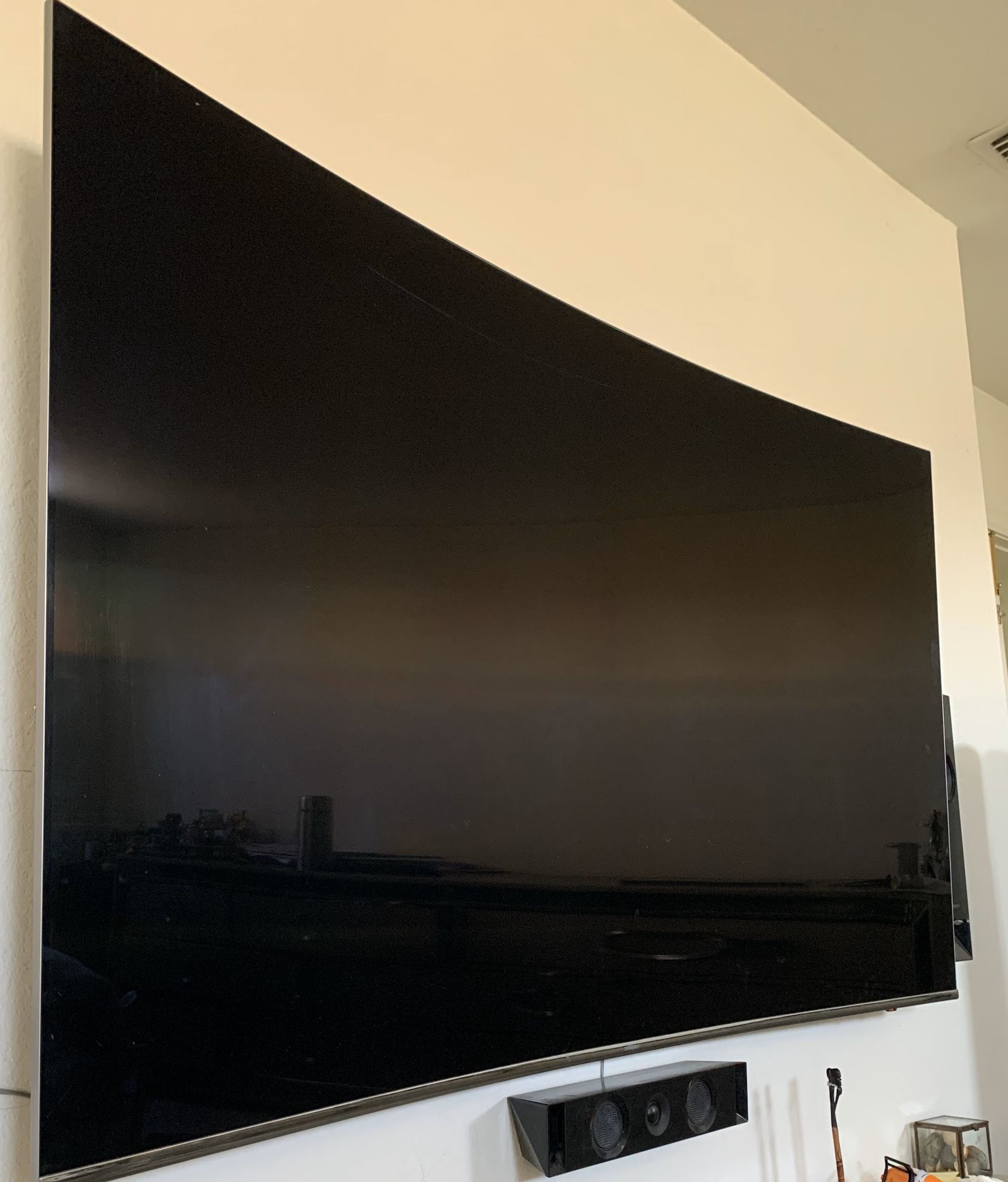 Samsung UN65KS8500 65” inch KS8500 KS8000 Curved LED UHD 4K HDR TV