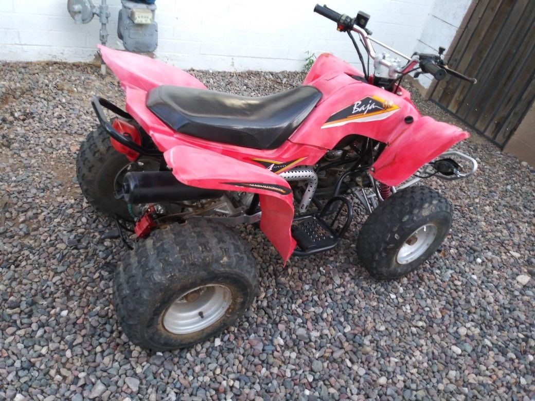2007 medium size baja 90cc.4stroke quad..200 for Sale in Phoenix, AZ