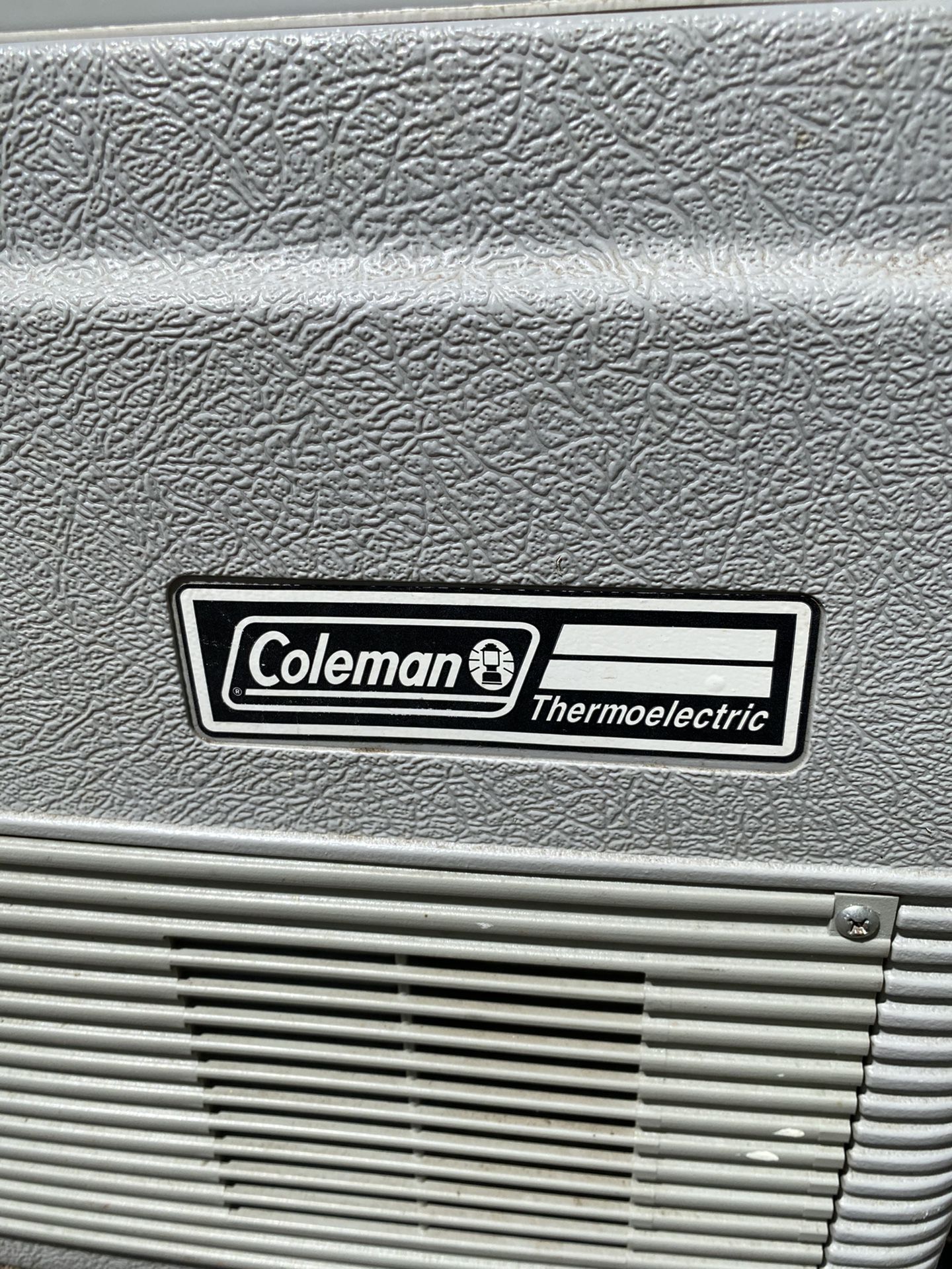 Vintage Coleman ThermoElectric car Cooler 