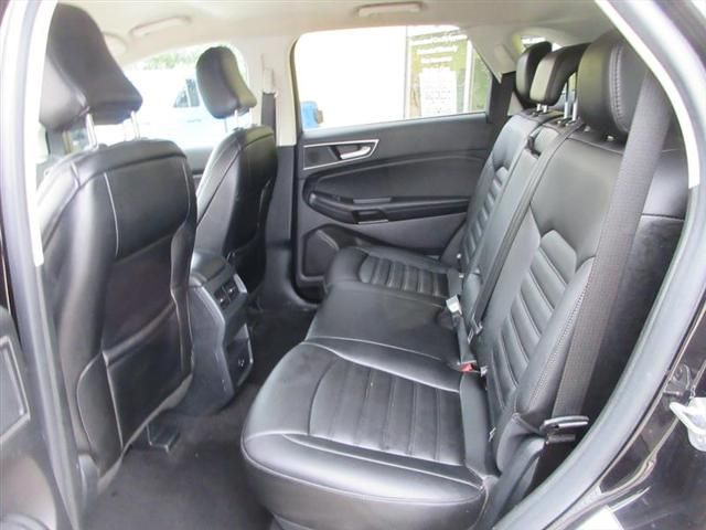 2021 Ford Edge