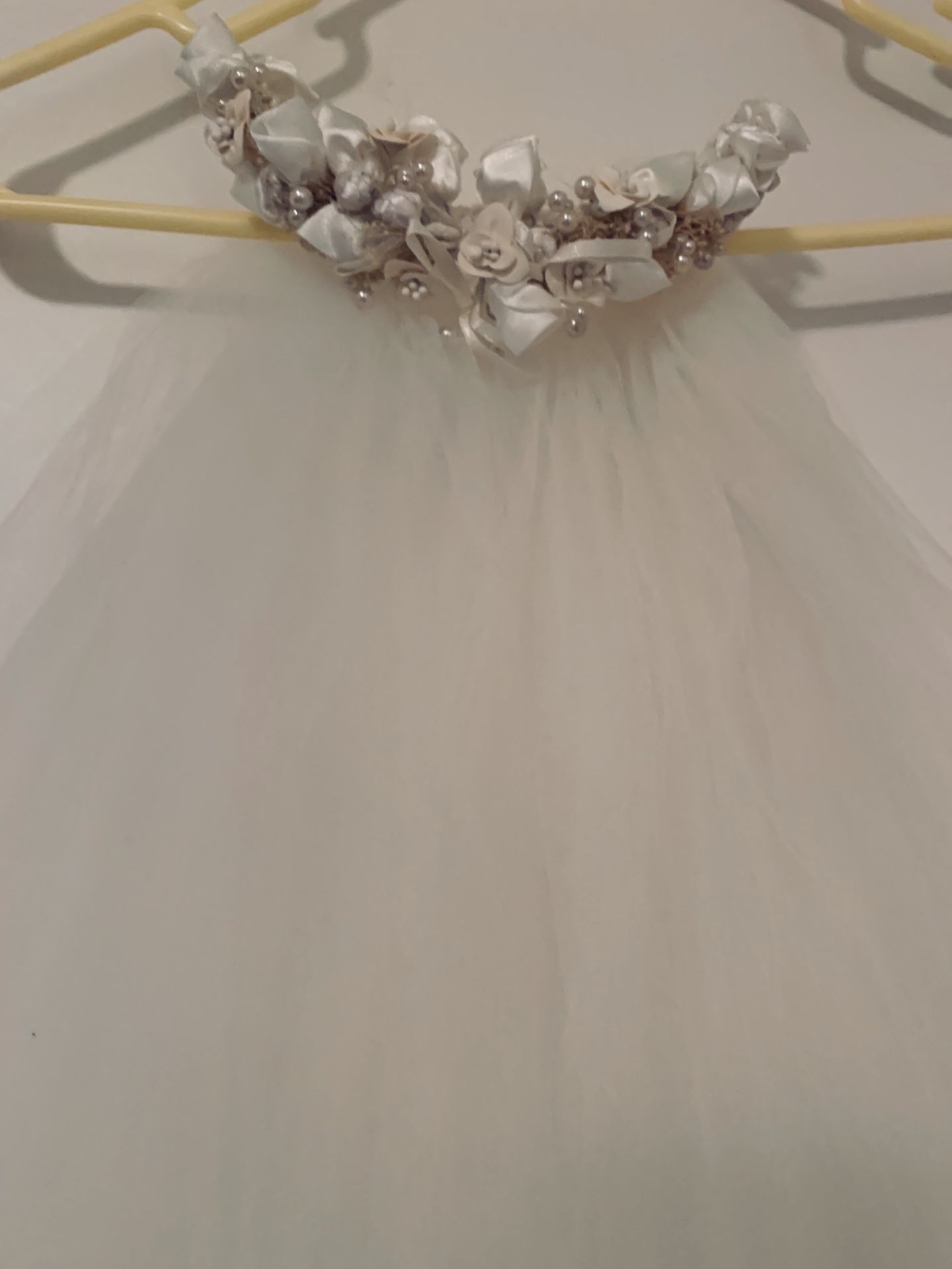 Michelangelo size 4 wedding dress
