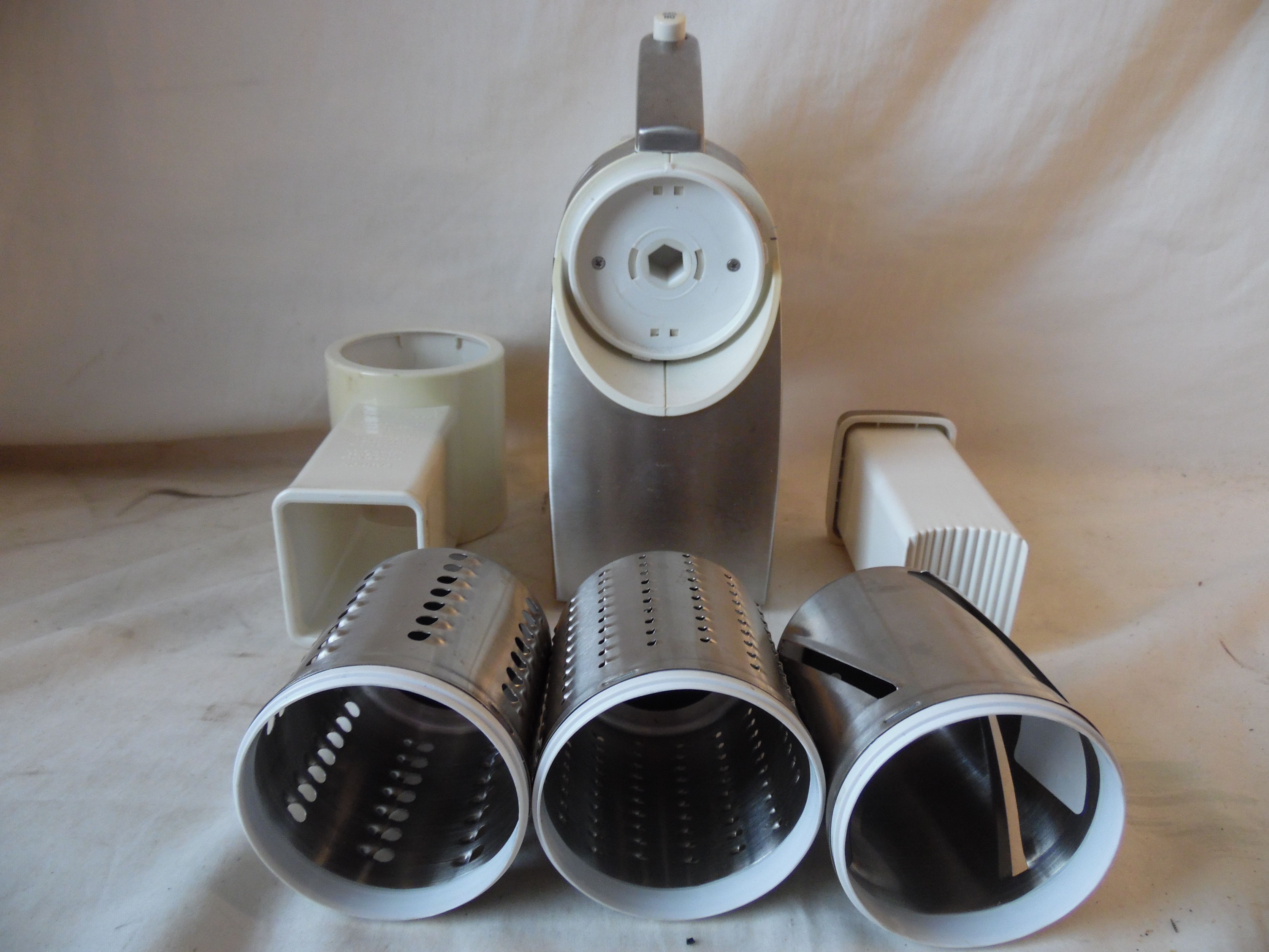 Cuisinart HFP-300 Prep Express Electric Hand held Food Processor 220 Watt 120V