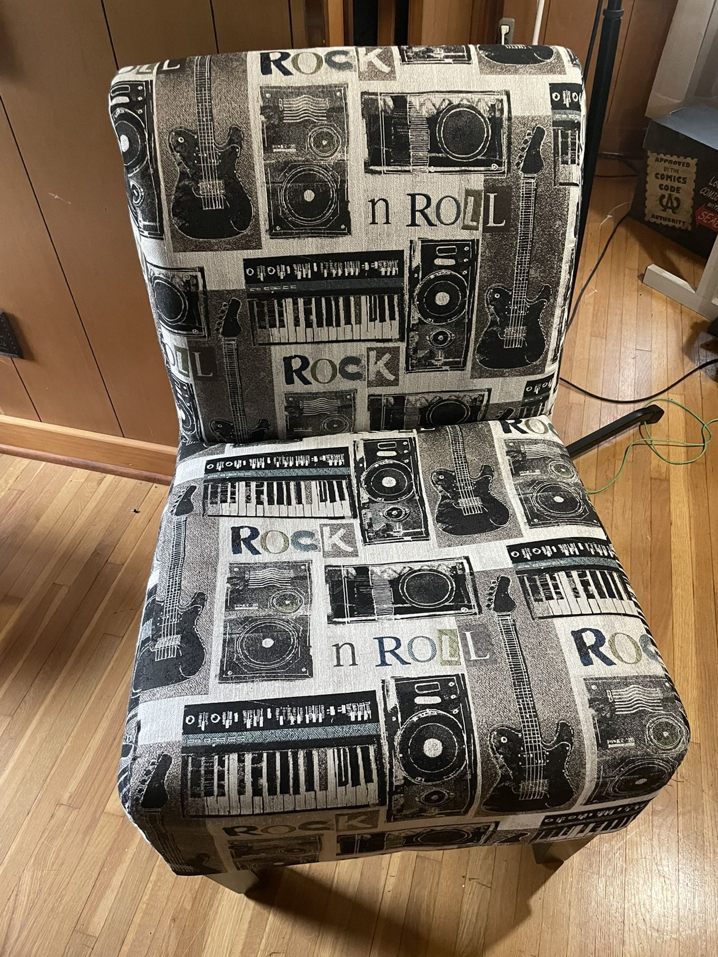 Rock N Roll Cushion Chair