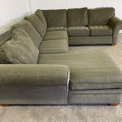 3 Piece Sectional Set FREE DELIVERY  Thumbnail